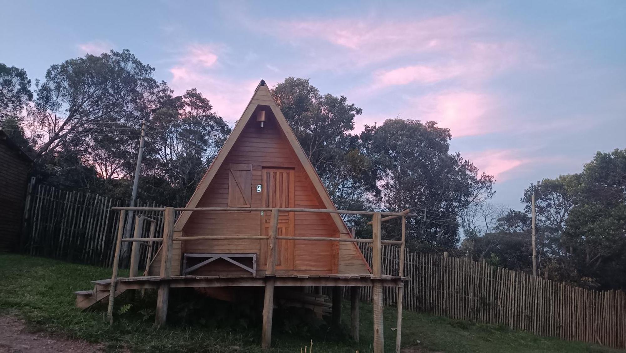 Chales E Camping Do Robinho 1 São Tomé das Letras Exterior photo